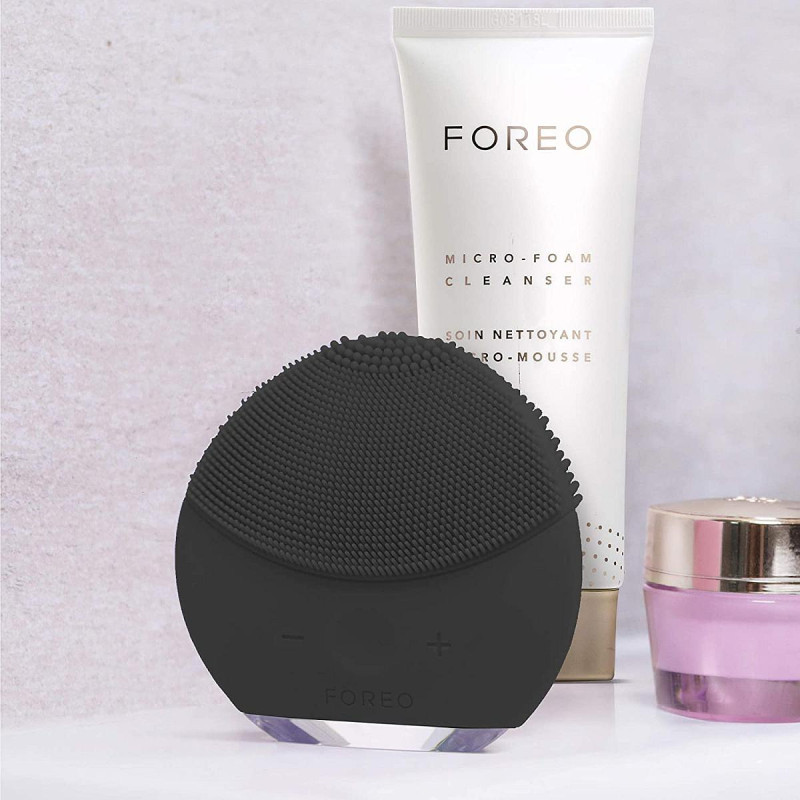 Умный массажер для лица Foreo LUNA mini 2 Black - 3