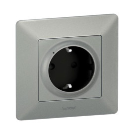 Legrand Умная розетка 2К+С (Valena Life with NETATMO) Алюминий