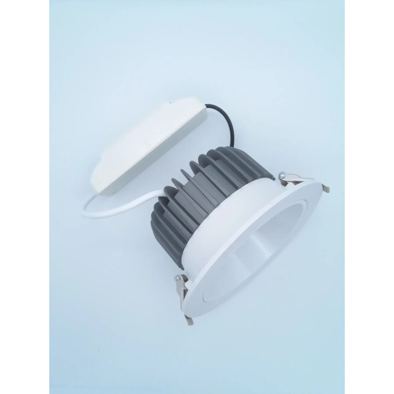 Умный потолочный врезной точечный светильник Антиблик 60гр., 18Вт, 110-220 В, RGB+2700-6500К, RF 2 - 4